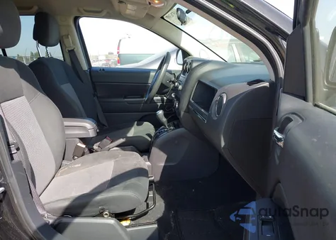 2011 Jeep Compass z USA, uszkodzony, nr VIN 1J4NT1FB0BD226749